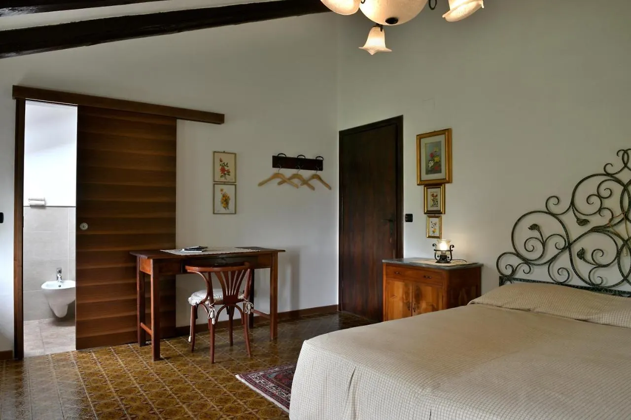 B&B Four Winds Follina 0*,  Italy