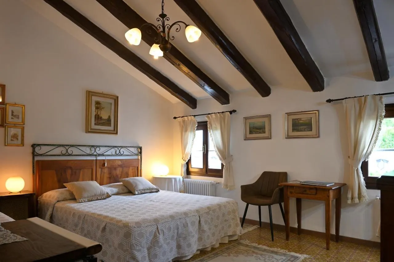 B&B Four Winds Follina Bed & Breakfast